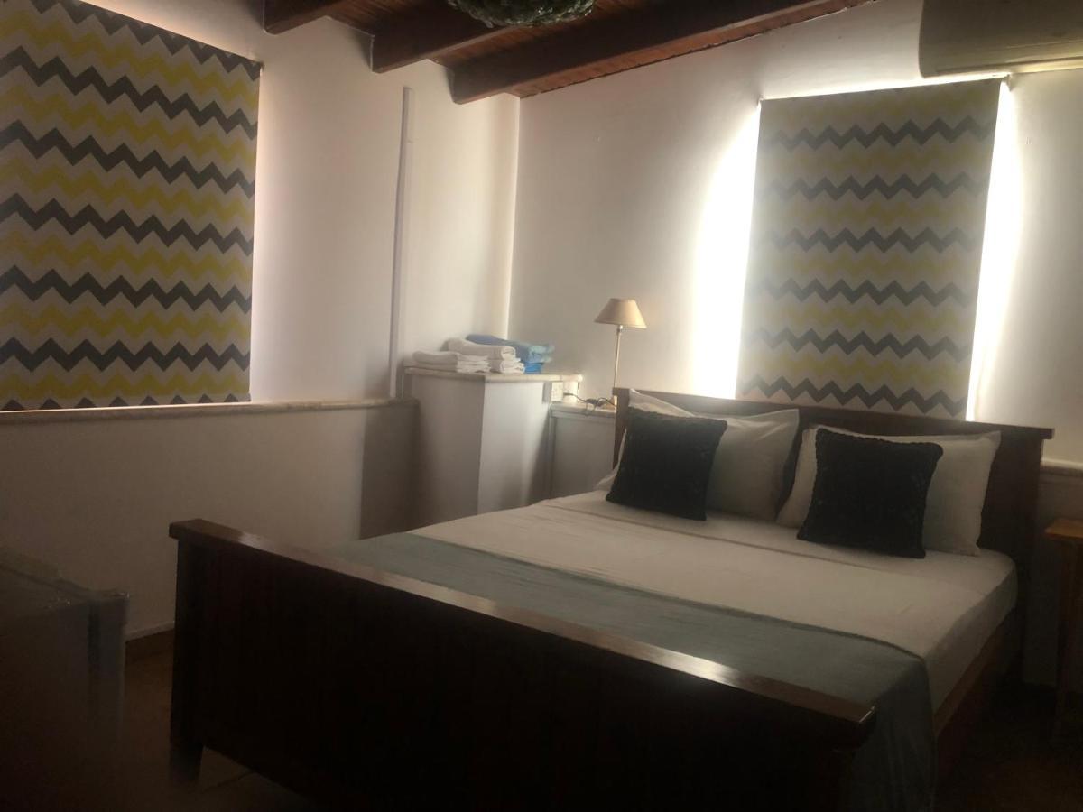 Villa Thermopilon Larnaca Bagian luar foto