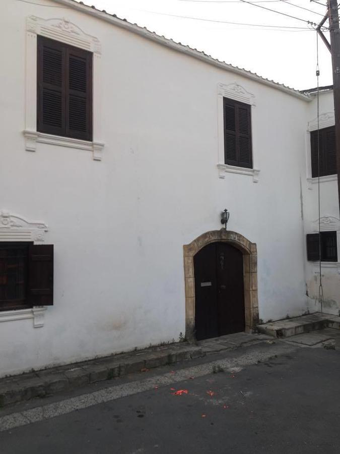 Villa Thermopilon Larnaca Bagian luar foto