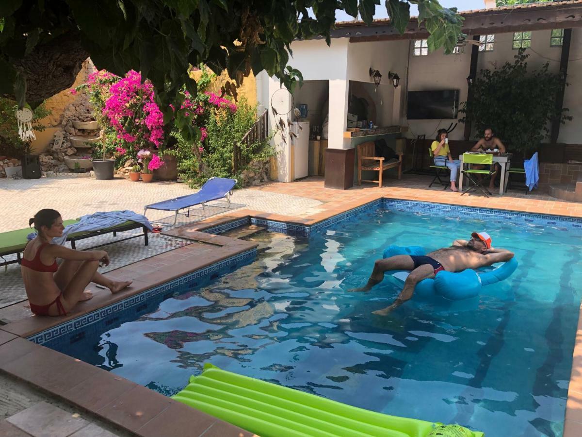 Villa Thermopilon Larnaca Bagian luar foto